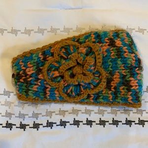 Hand woven head warmer